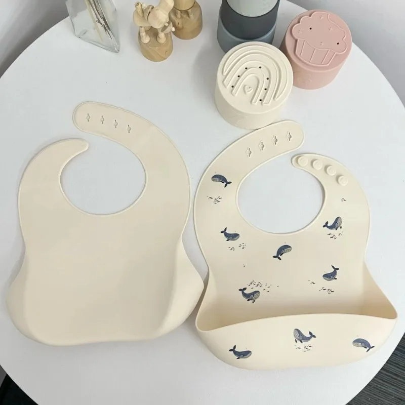 ¡Traje lindo babero de aliment - Silicone Baby Bibs reseña y precio